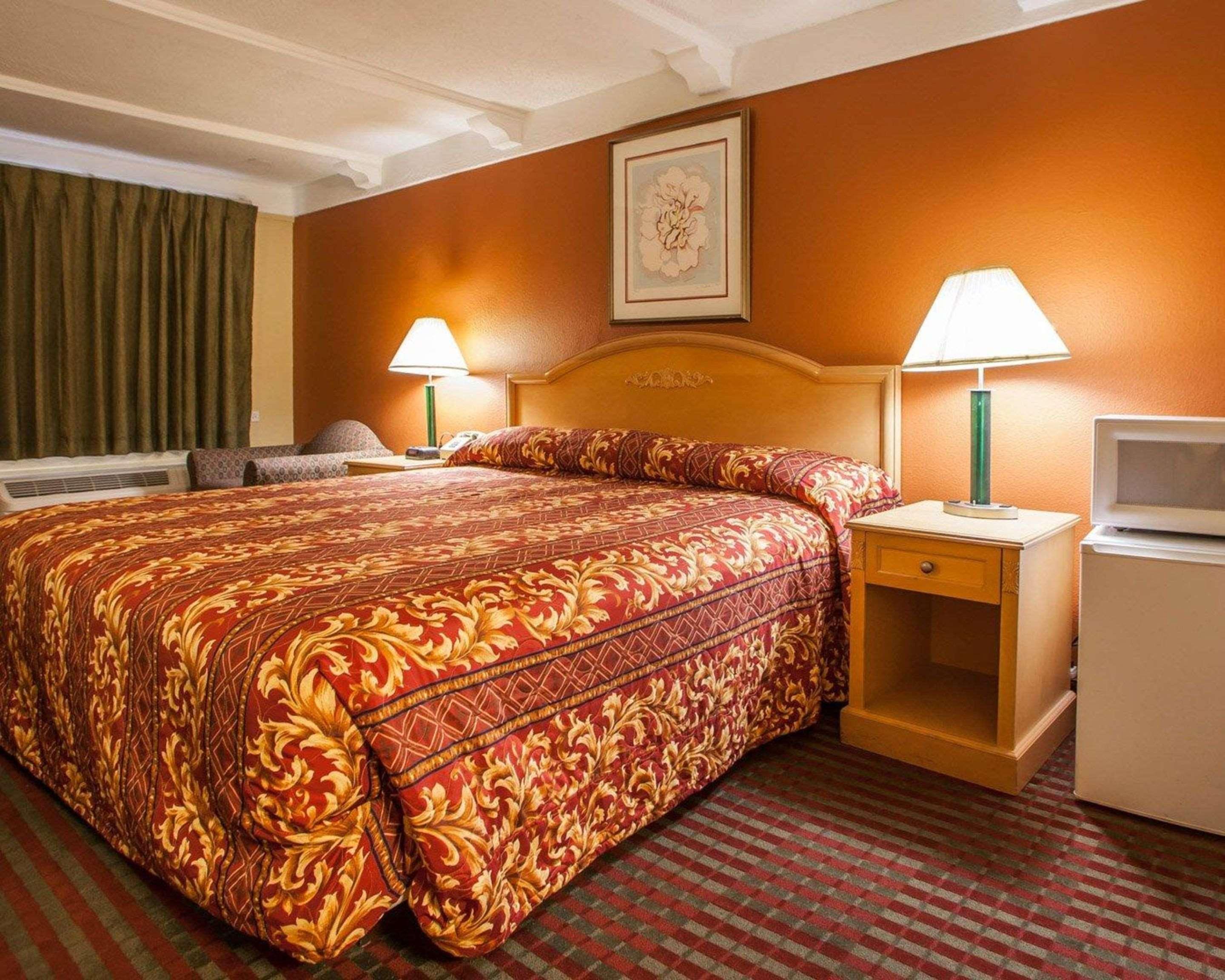 Relax Inn Saint Charles Exterior foto