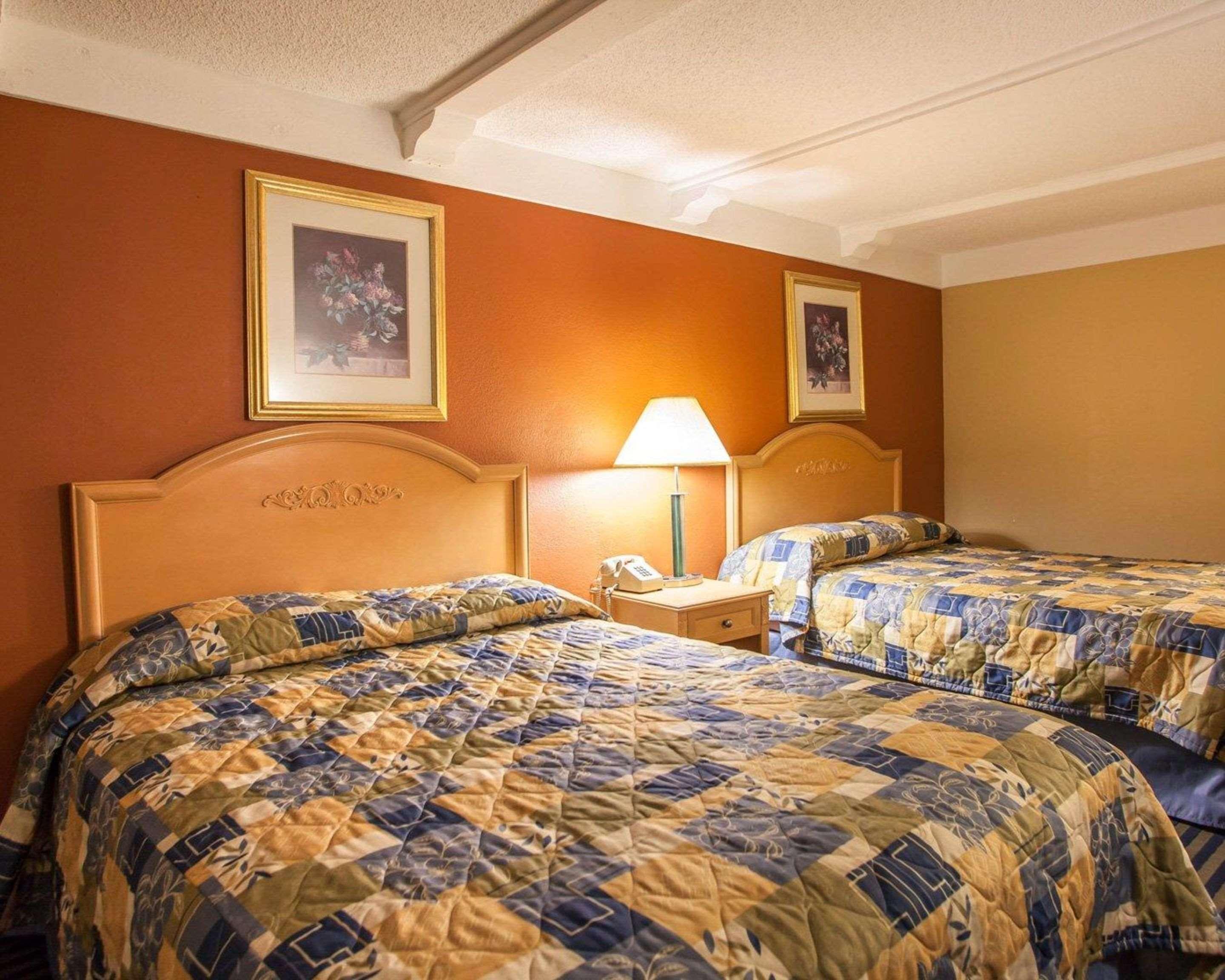 Relax Inn Saint Charles Exterior foto